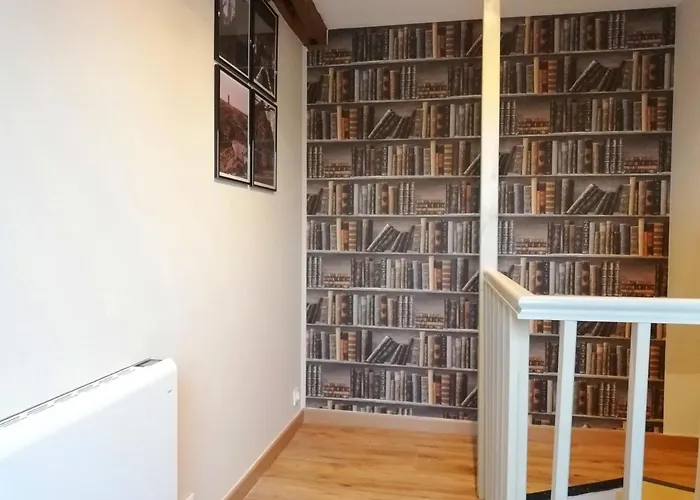 Calme/ Confortable / Esthétique / Centre-ville Appartement *